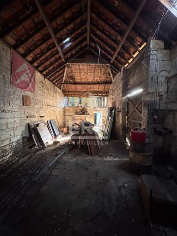 Maison en pierre de 140 m2 à vendre à Bourg - Référence 2989