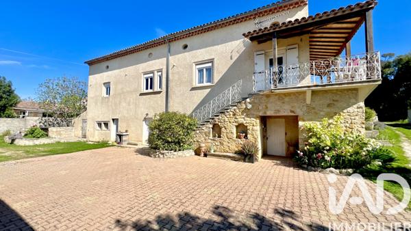 Maison à vendre 7 pièces 230 m² Saint-Just-d'Ardèche
