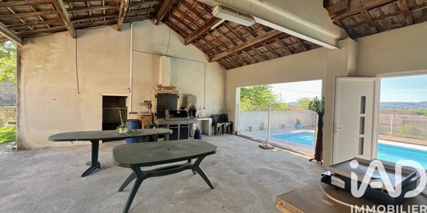 Maison à vendre 7 pièces 230 m² Saint-Just-d'Ardèche