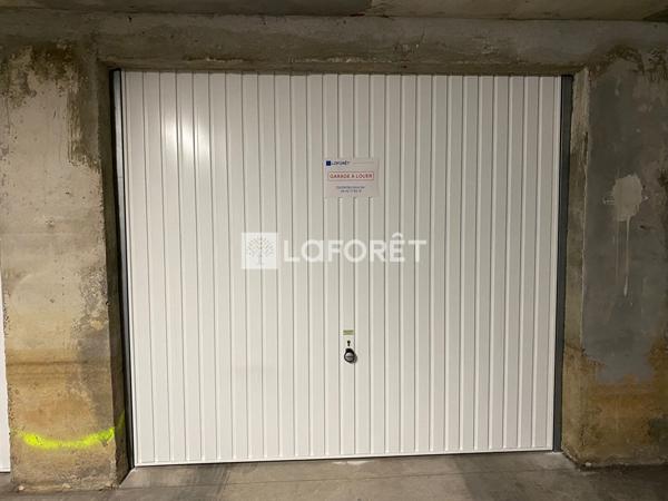 Location parking / box Martigues - 1 pièce(s) - 120 €/mois