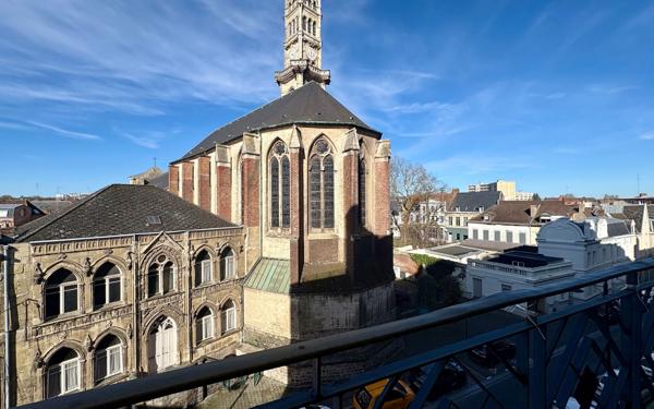 Appartement à vendre    3 pièces •  Valenciennes