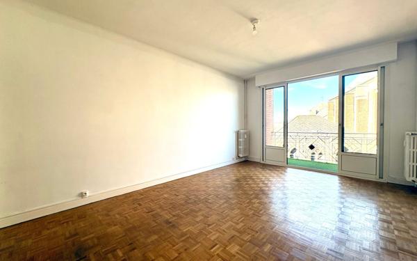 Appartement à vendre    3 pièces •  Valenciennes