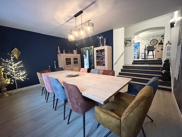 Marcoussis (91460) MARCOUSSIS - Ancien Corps de Ferme Rénové - Belles prestations - Excellent état - Garage - Jardin 800 m2