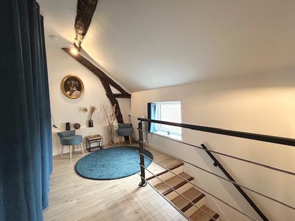 Marcoussis (91460) MARCOUSSIS - Ancien Corps de Ferme Rénové - Belles prestations - Excellent état - Garage - Jardin 800 m2