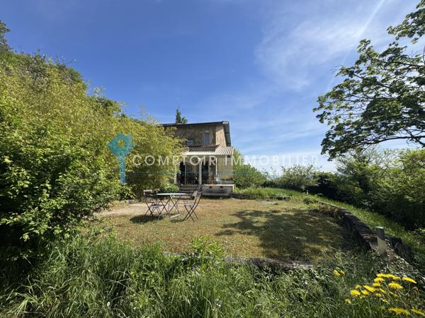 Maison 5 pièce(s) 3 chambre(s) 195 m²