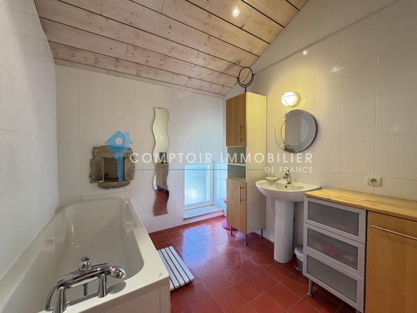 Maison 5 pièce(s) 3 chambre(s) 195 m²