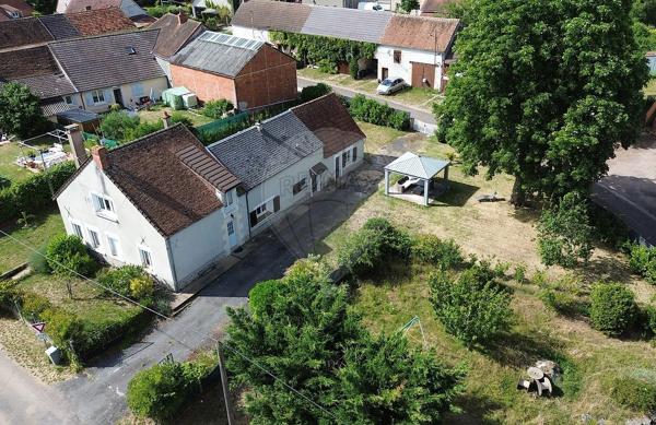 Maison 3 chambre(s) à vendre - Pougny, Nièvre - 58