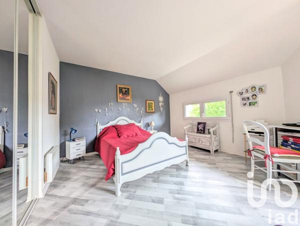 Maison d’architecte 6 pièces de 125 m² à Triel-sur-Seine (78510)