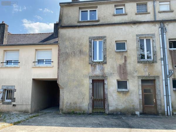 Local Professionnel et commercial à vendre à Scaër dans le Finistère (29390), ref : 29122-1428