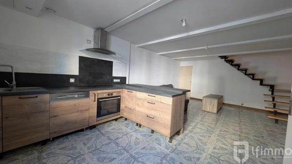 À Vendre : Charmante Maison de Village avec garage