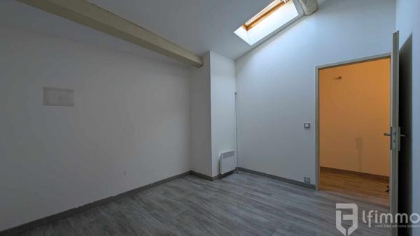 À Vendre : Charmante Maison de Village avec garage