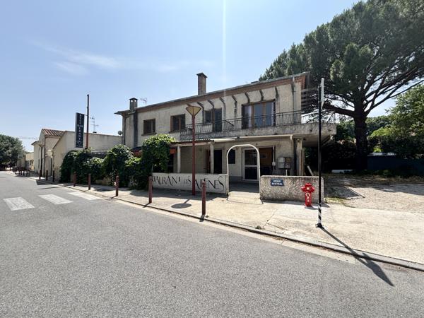 Local Commercial - 194 m²