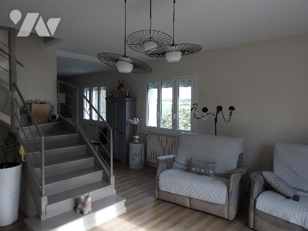 SAUBENS (31600) : villa T6, 150 m2, 4 chambres, sous-sol 150 m2, combles, dans un parc de 1500 m2