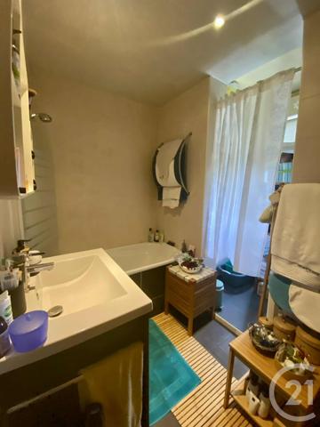 Appartement F5 à vendre  5 pièces - 84,79 m2 YUTZ - 57