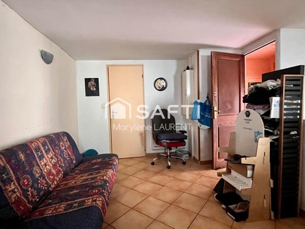 Cœur de centre village , vendu loué 542 €/mois - investisseurs