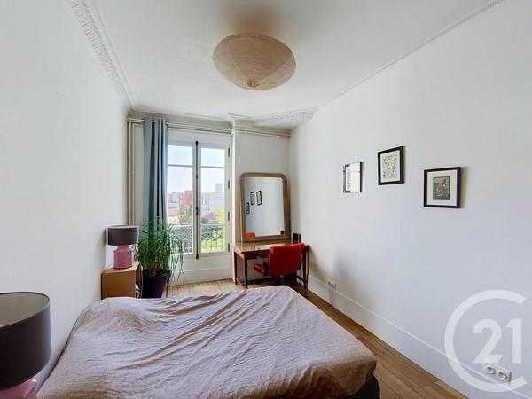 Appartement F4 à vendre  4 pièces - 79,08 m 2   ST DENIS  - 93