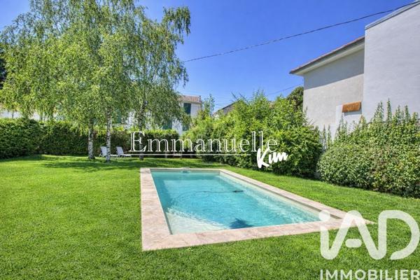 Maison à vendre 10 pièces 270 m² Montmorency