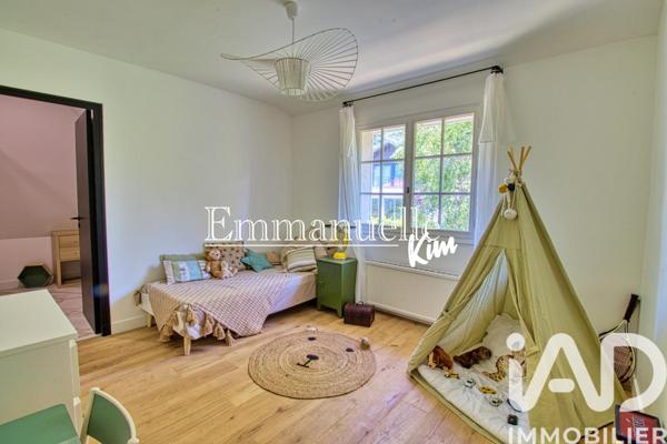 Maison à vendre 10 pièces 270 m² Montmorency