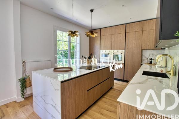 Maison à vendre 10 pièces 270 m² Montmorency