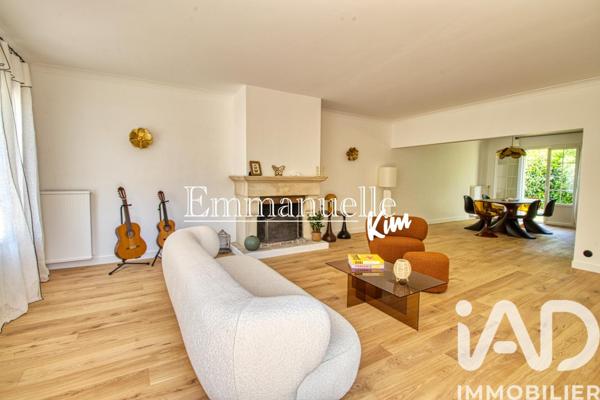 Maison à vendre 10 pièces 270 m² Montmorency