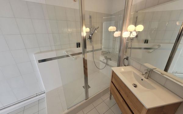 Appartement à vendre    3 pièces • 78,72 m2 Avignon