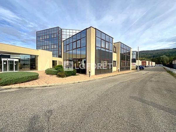 Achat bureau Izernore - 1405 m² - 2 037 844 €