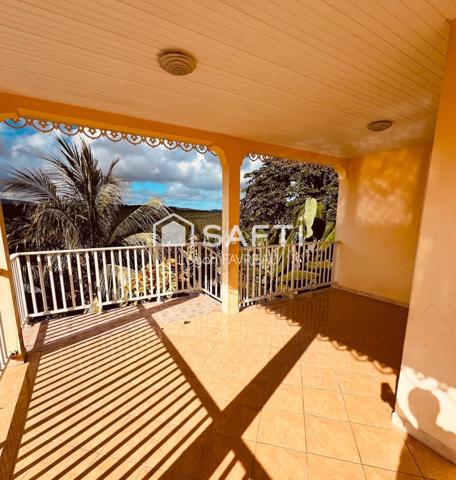 Villa comprenant 3 logements - Quartier Bélème