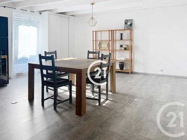 Maison à vendre  4 pièces - 128 m 2   COGNAC  - 16