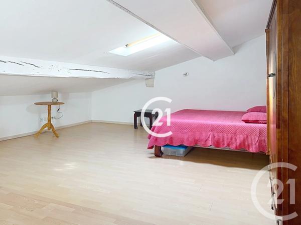 Maison à vendre  4 pièces - 128 m 2   COGNAC  - 16