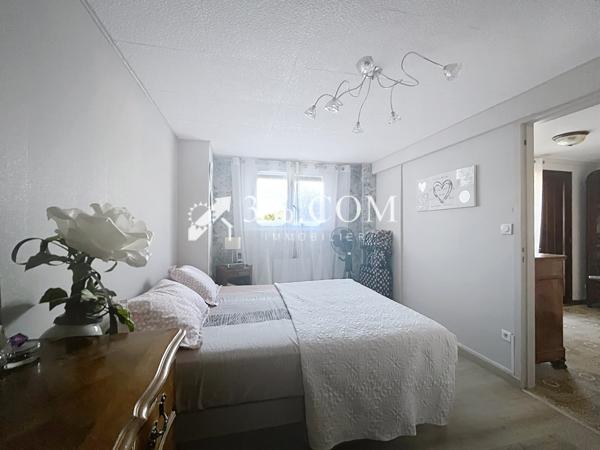 Maison 6 pièce(s) 3 chambre(s) 179.73 m²