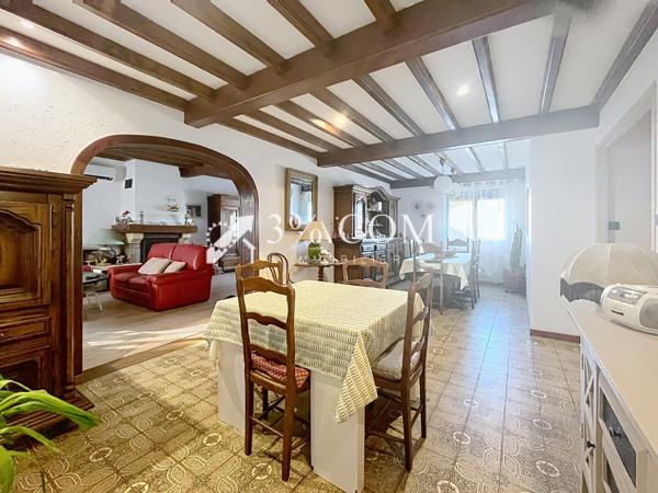 Maison 6 pièce(s) 3 chambre(s) 179.73 m²