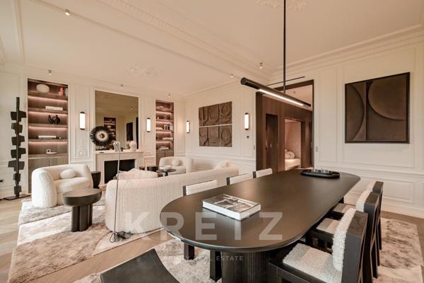 Duplex rénové avec vue sur les Invalides