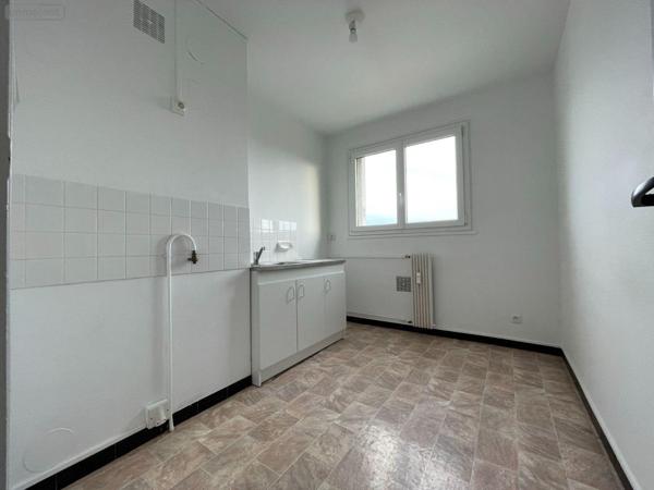 Appartement à vendre à Troyes dans l'Aube (10000), ref : 10376-1241   
188 Avenue Pierre Brossolette