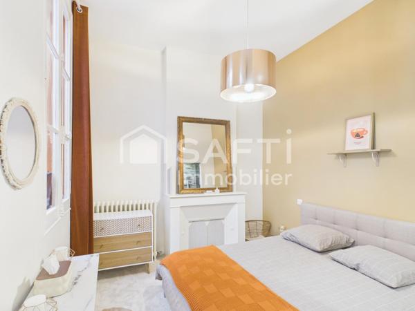 À VENDRE – Élégant appartement de caractère – 146 m² – Bordeaux centre