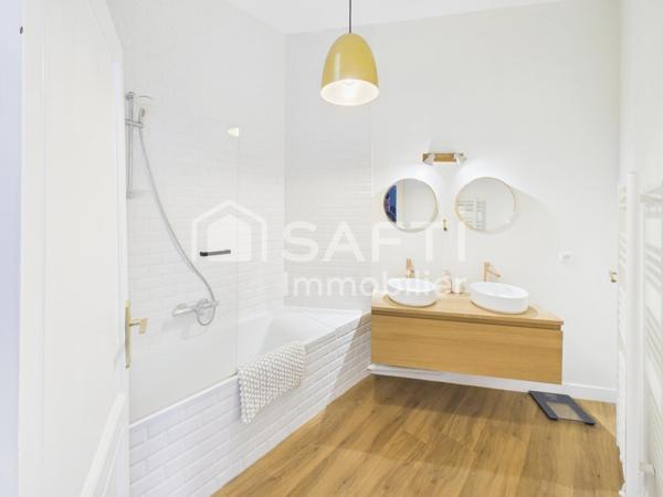 À VENDRE – Élégant appartement de caractère – 146 m² – Bordeaux centre