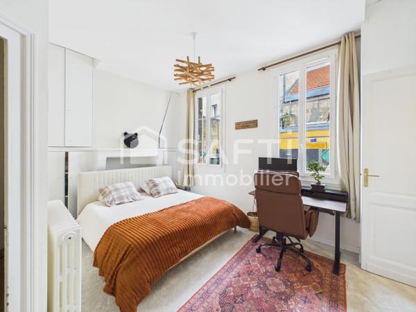 À VENDRE – Élégant appartement de caractère – 146 m² – Bordeaux centre