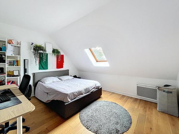 Maison 4 chambres garage, sous-sol