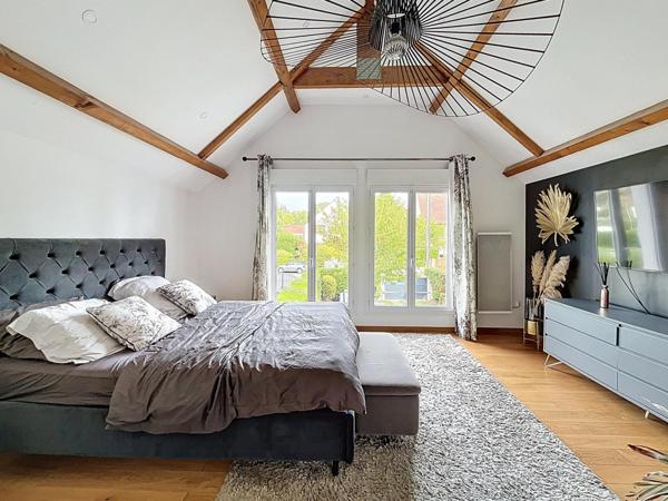 Maison 4 chambres garage, sous-sol