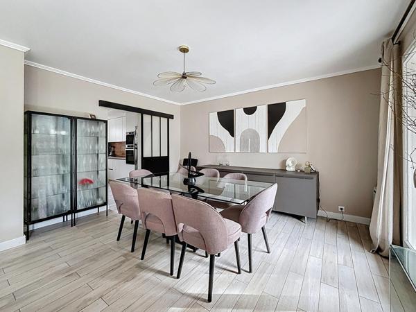 Maison 4 chambres garage, sous-sol