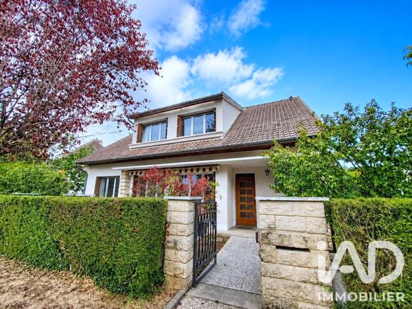 Maison à vendre 8 pièces 222 m² Jouy-en-Josas