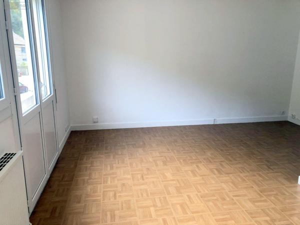 Studio à vendre à Mondeville dans le Calvados (14120), ref : 14005//331   
LES ROCHES