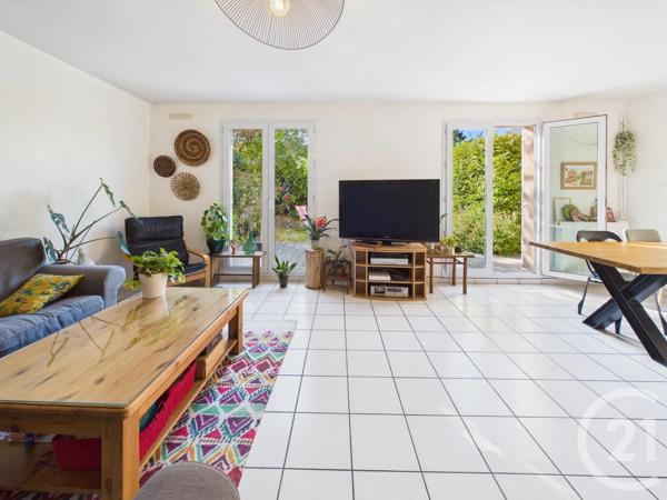 Maison à vendre  6 pièces - 133 m 2   CHARTRES  - 28