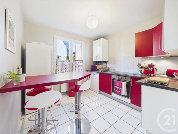 Maison à vendre  6 pièces - 133 m 2   CHARTRES  - 28