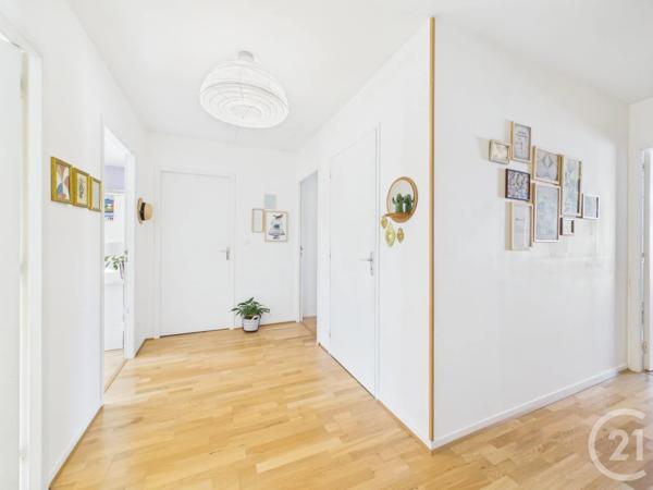 Maison à vendre  6 pièces - 133 m 2   CHARTRES  - 28