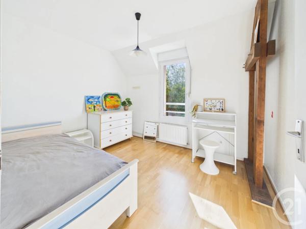 Maison à vendre  6 pièces - 133 m 2   CHARTRES  - 28