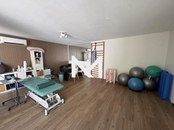 Les Buclos - T4 transformé en T3 - jardin et stationnement | Premium Immobilier