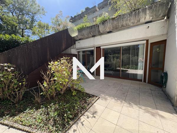 Les Buclos - T4 transformé en T3 - jardin et stationnement | Premium Immobilier