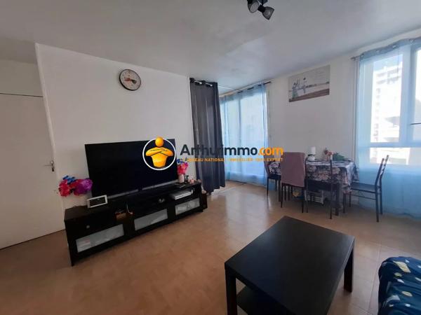 Vente                                                      Appartement
                        
                     3 pièces                      66 m2                     à Meaux