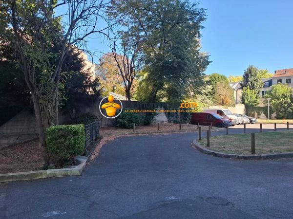 Vente                                                      Appartement
                        
                     3 pièces                      66 m2                     à Meaux
