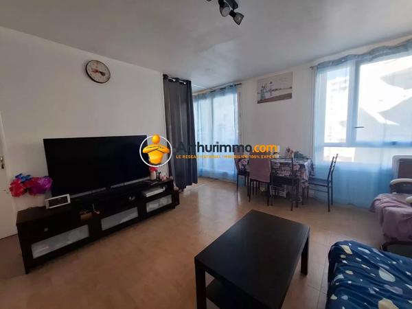 Vente                                                      Appartement
                        
                     3 pièces                      66 m2                     à Meaux